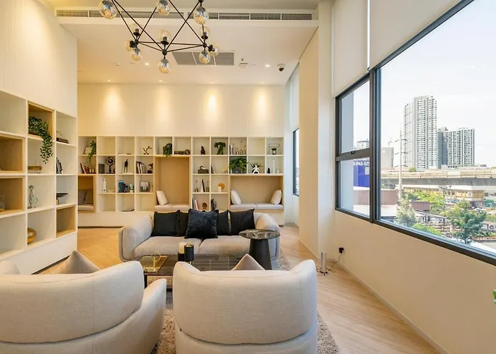 Apartment Spacious Luxury Loft Condo- Super Views! 5 Min Bts