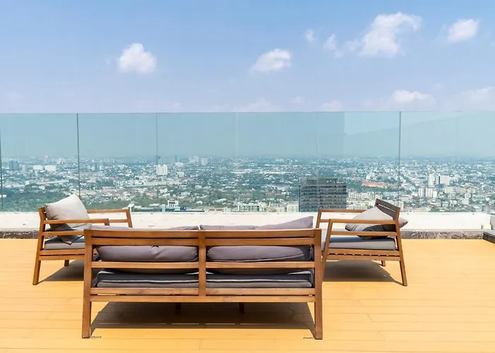 Spacious Luxury Loft Condo- Super Views! 5 Min Bts Apartment Bangkok